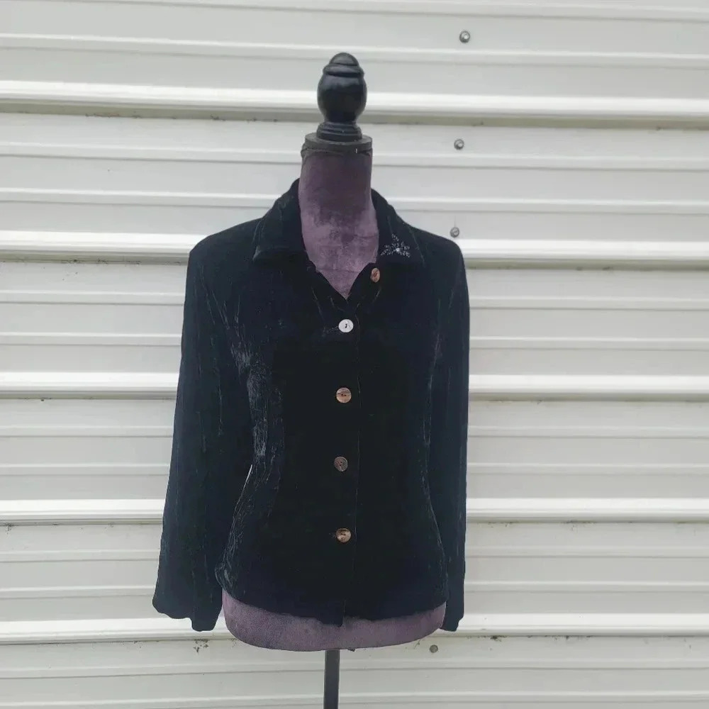 SILK CLUB COLLECTION Women's Blouse Long Sleeve Soft Velvet Black Embellished 8